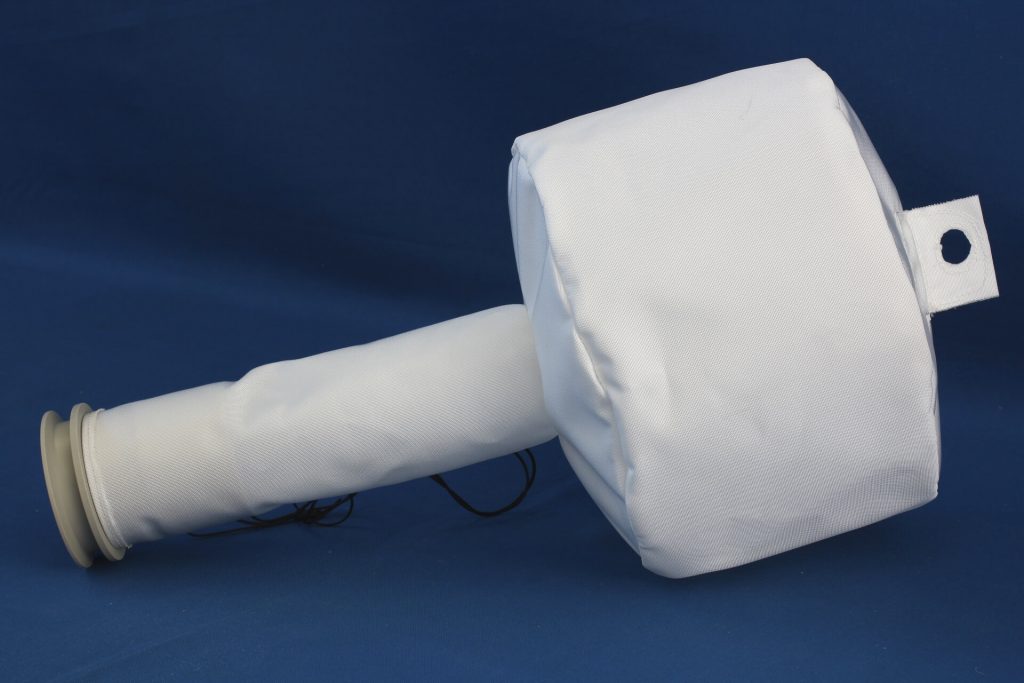 Filter bags for industrial filtration of liquids